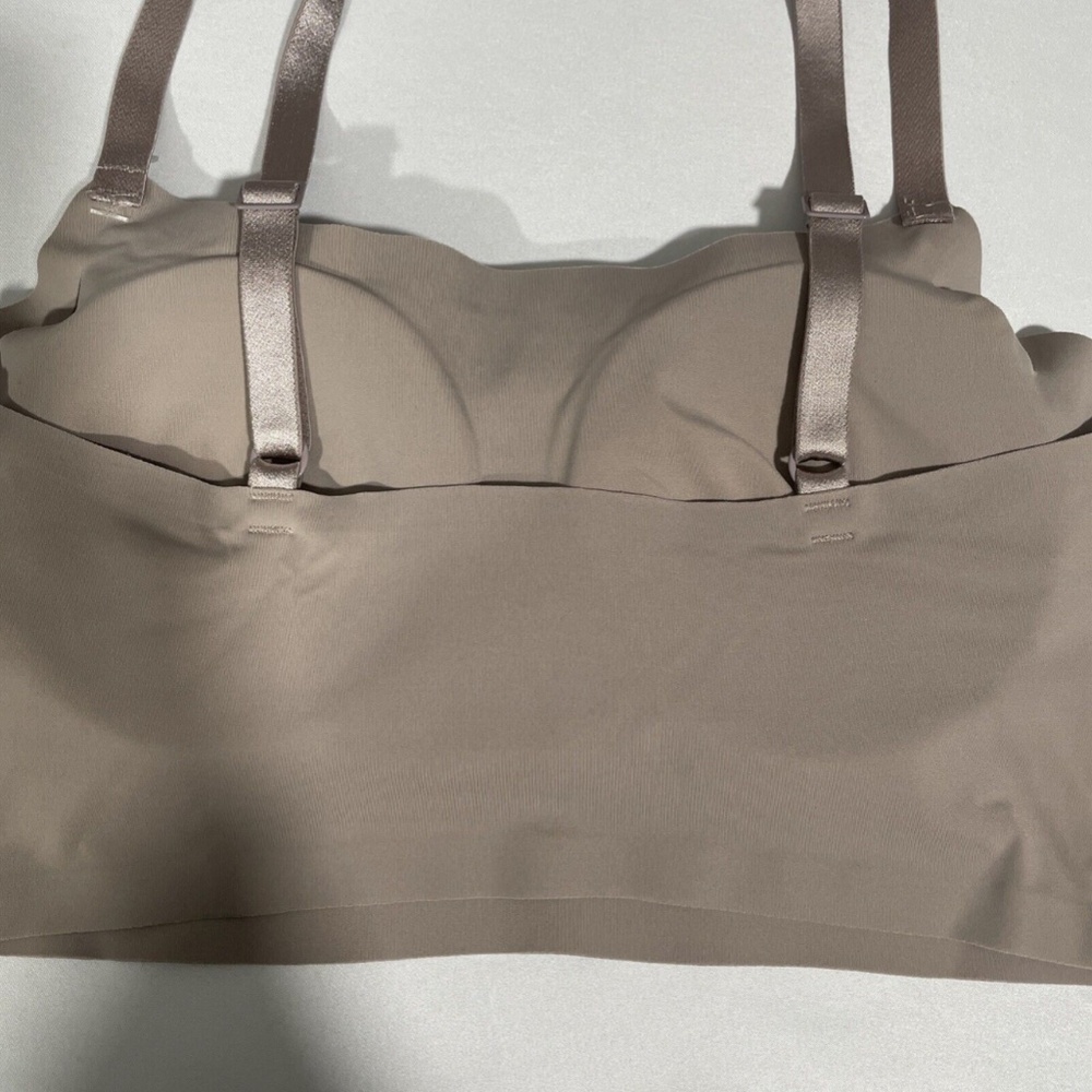 NWT $58 True & Co. [ XS ] True Body Lift Adjustable Wireless Bra in‎ Mink - Picture 10 of 12